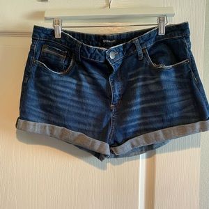 STS Blue denim shorts